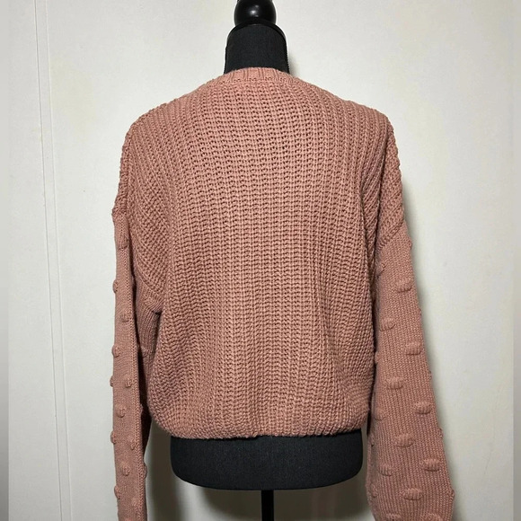 Moon & Madison Knit Sweater Size Medium - Picture 3 of 8